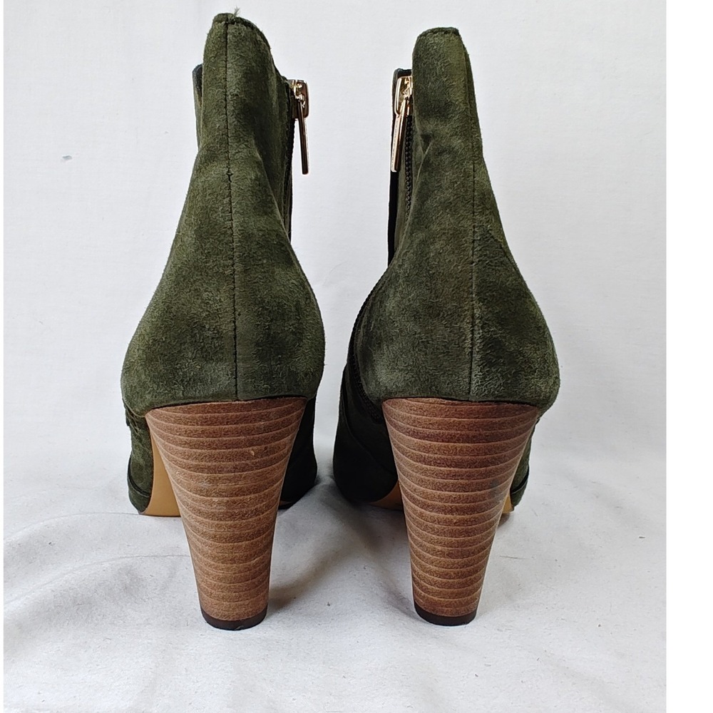 Vince Camuto Rotiena Ankle Boots Olive Green Suede Perforated Black Heel 9M - Picture 4 of 9